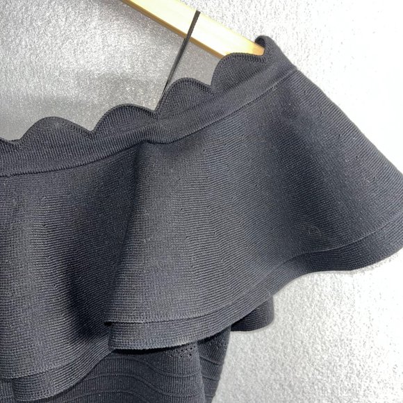 NWT ANTHROPOLOGIE TOP: English Factory. Black ruffle crop top Medium - Picture 2 of 4